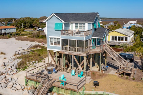 Large Folly Beach rental house for a bachelorette group